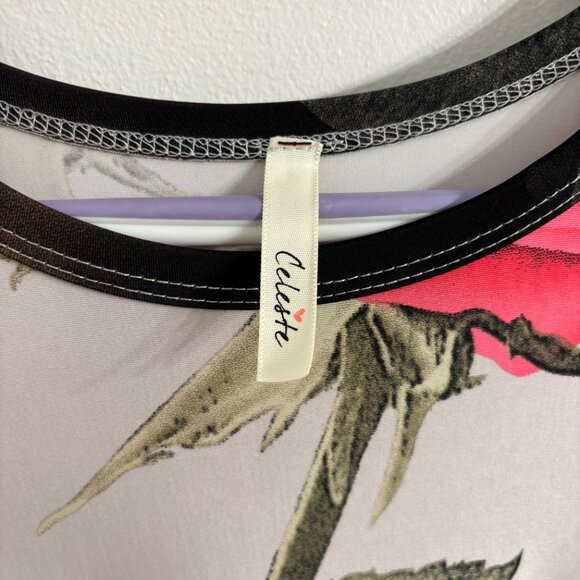 Gorgeous Floral Dress with pockets - Picture 2 of 11